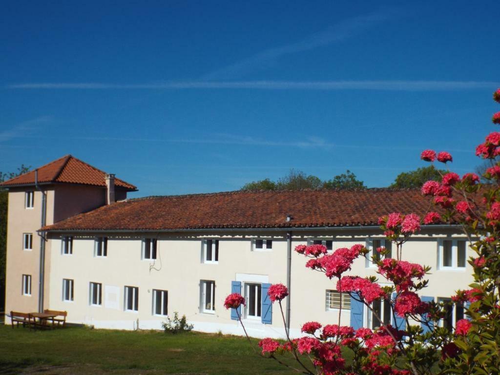 Bed and Breakfast Chez Broche Mazerolles  Esterno foto
